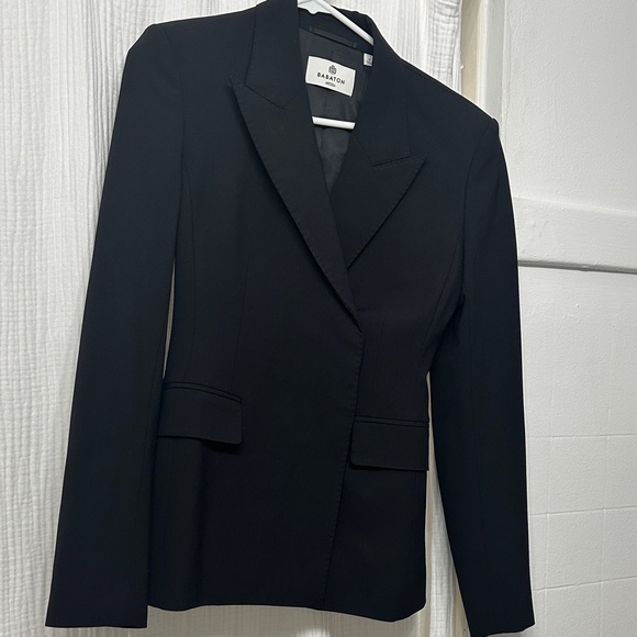 Babaton Intelligence Blazer - Picture 7 of 9